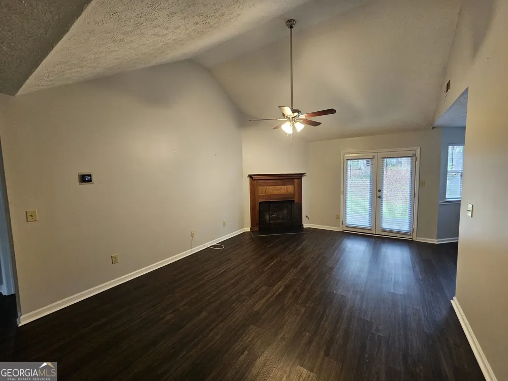 40 Peachtree WAY Newnan, GA 30265