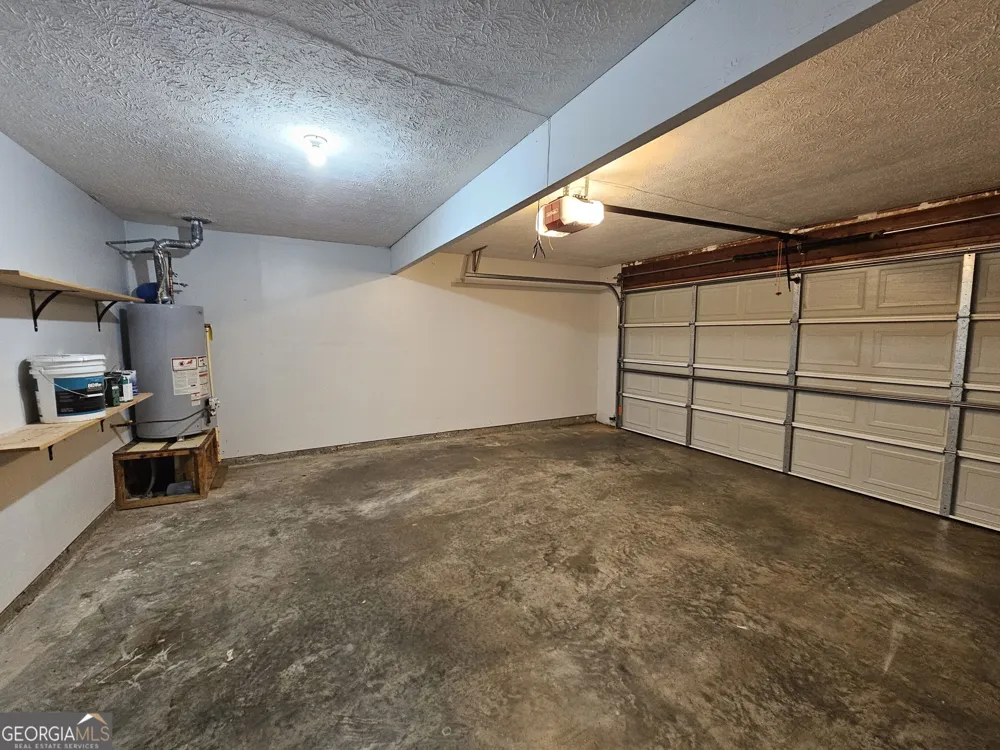 40 Peachtree WAY Newnan, GA 30265