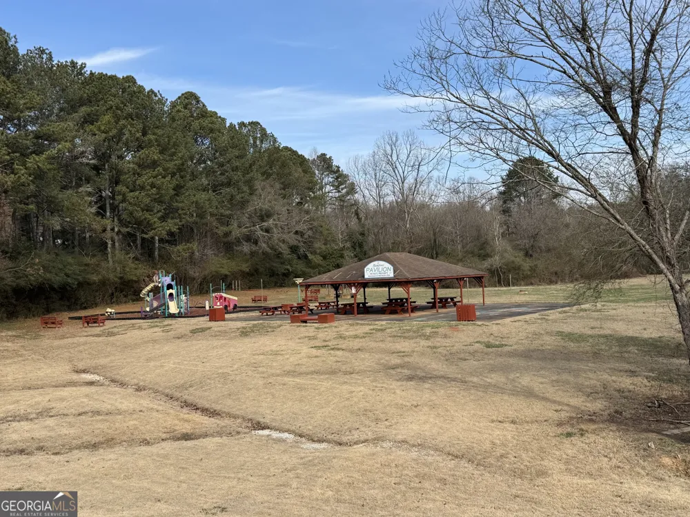 871 Brandy Oaks LN Stone Mountain, GA 30088