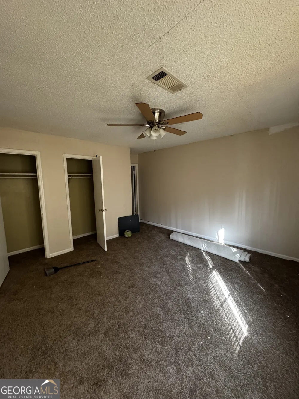 871 Brandy Oaks LN Stone Mountain, GA 30088