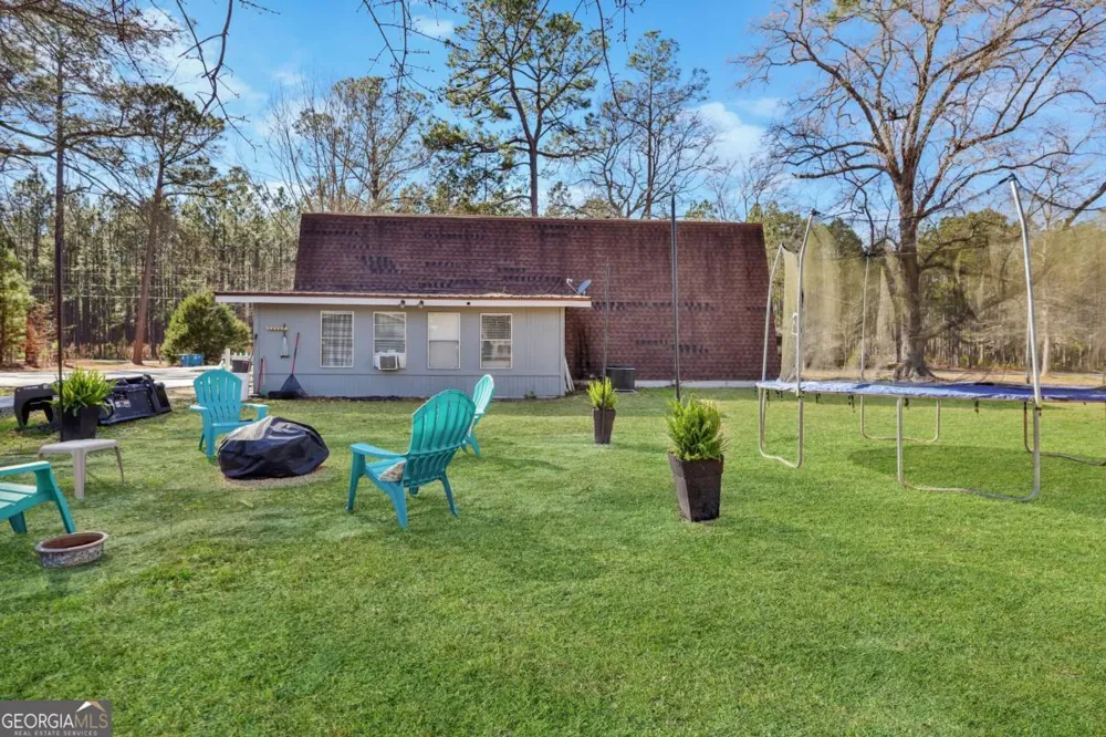 2505 Odum Road South Odum, GA 31555