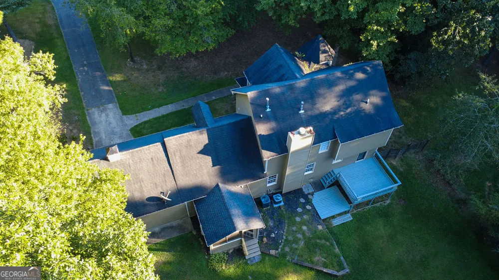 125 Picketts Lake DR Acworth, GA 30101