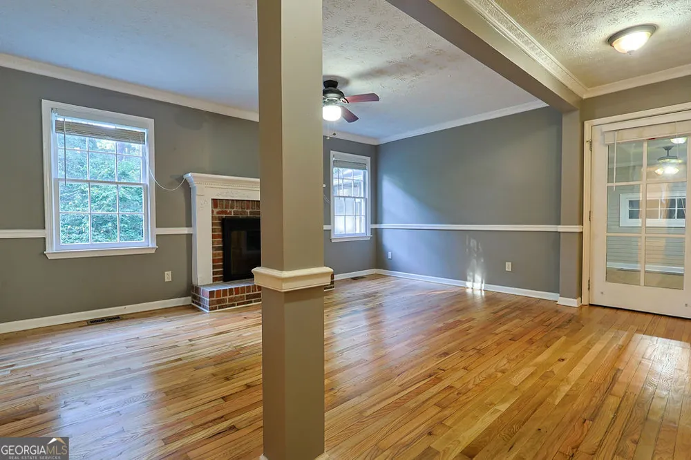 125 Picketts Lake DR Acworth, GA 30101