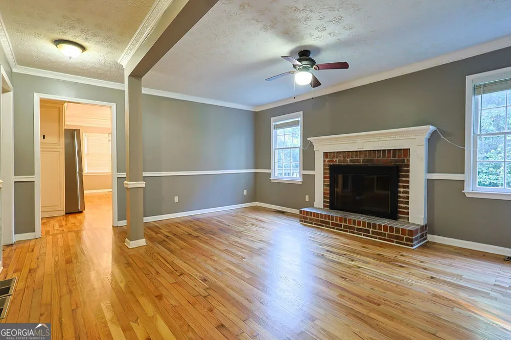 125 Picketts Lake DR Acworth, GA 30101