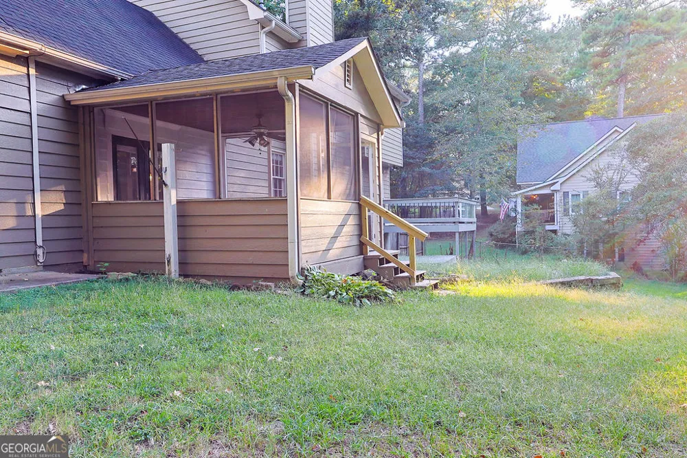 125 Picketts Lake DR Acworth, GA 30101