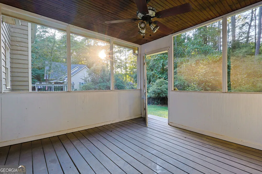 125 Picketts Lake DR Acworth, GA 30101