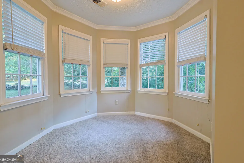 125 Picketts Lake DR Acworth, GA 30101