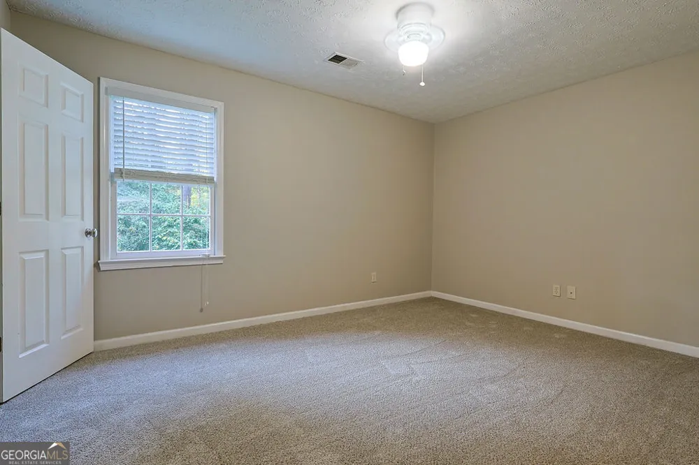 125 Picketts Lake DR Acworth, GA 30101