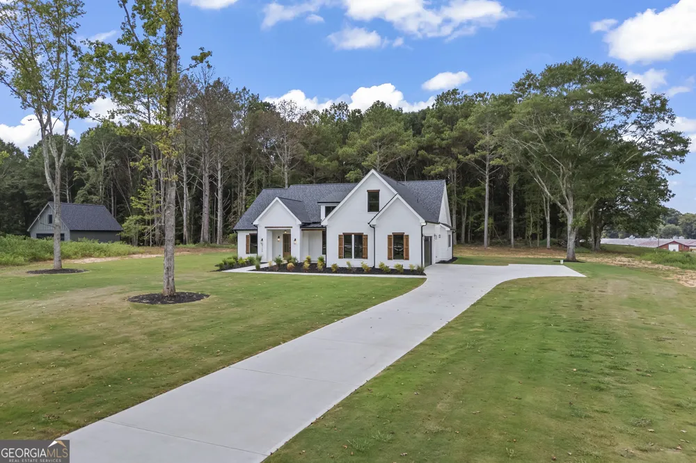 4705 H D Atha RD Covington, GA 30014