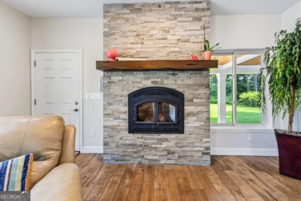 3289 Brooksong WAY Dacula, GA 30019