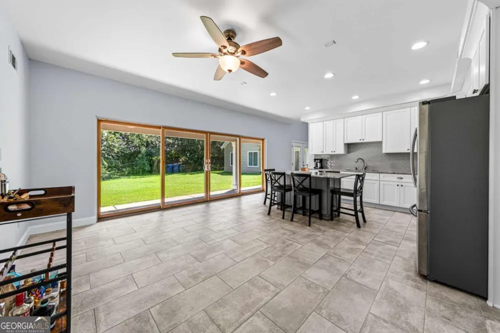 3289 Brooksong WAY Dacula, GA 30019