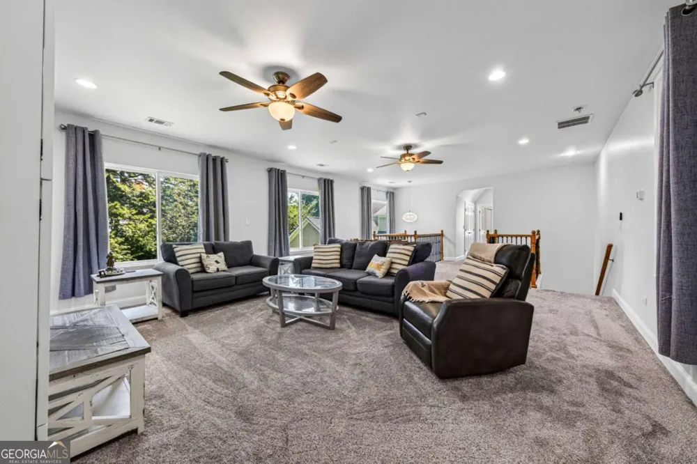 3289 Brooksong WAY Dacula, GA 30019