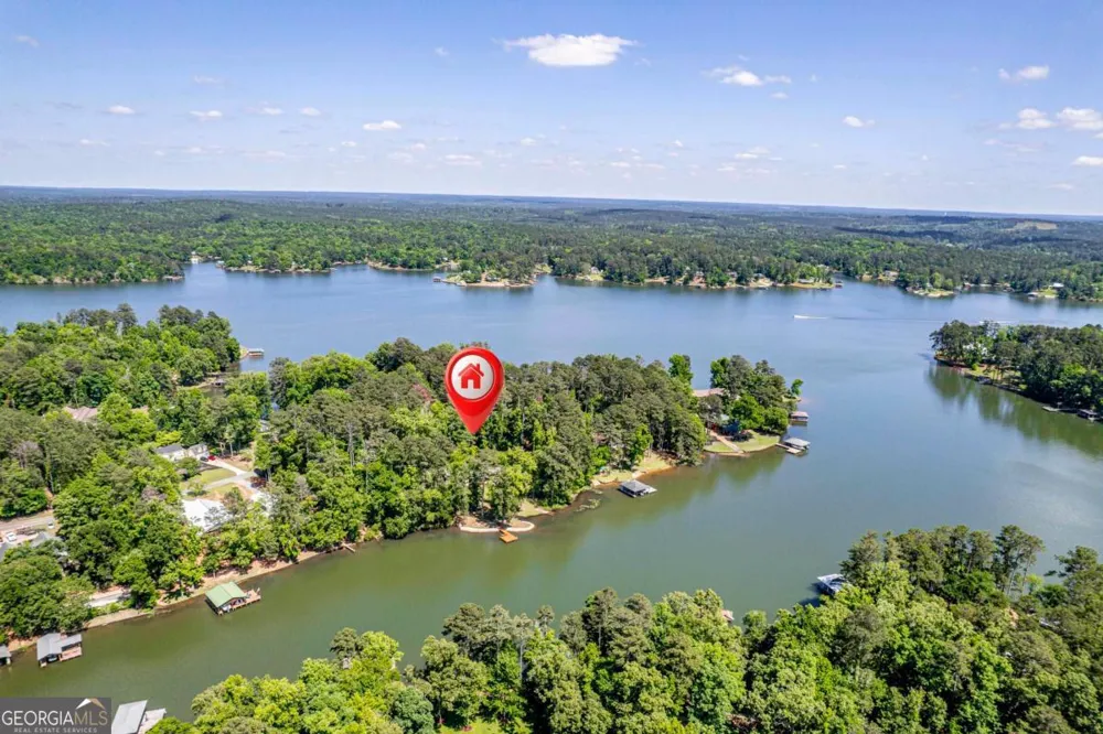 106 Twisting Hill LN Eatonton, GA 31024