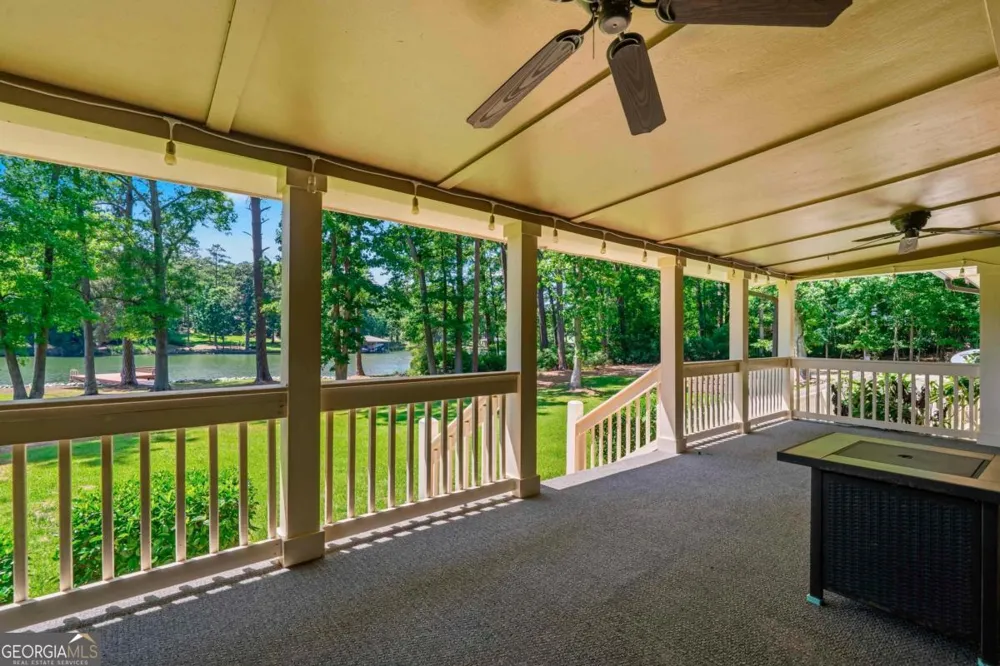 106 Twisting Hill LN Eatonton, GA 31024