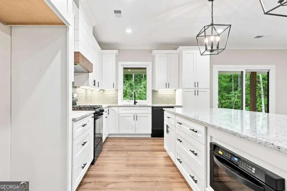 647 S McCollum DR Canton, GA 30114