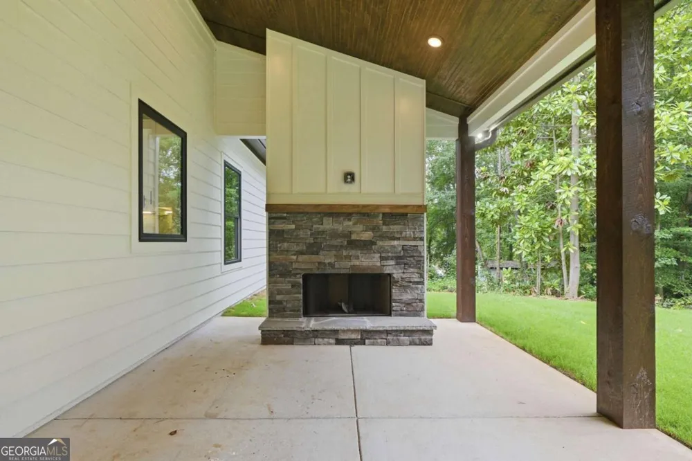 647 S McCollum DR Canton, GA 30114