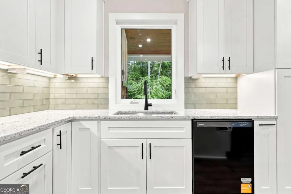 647 S McCollum DR Canton, GA 30114