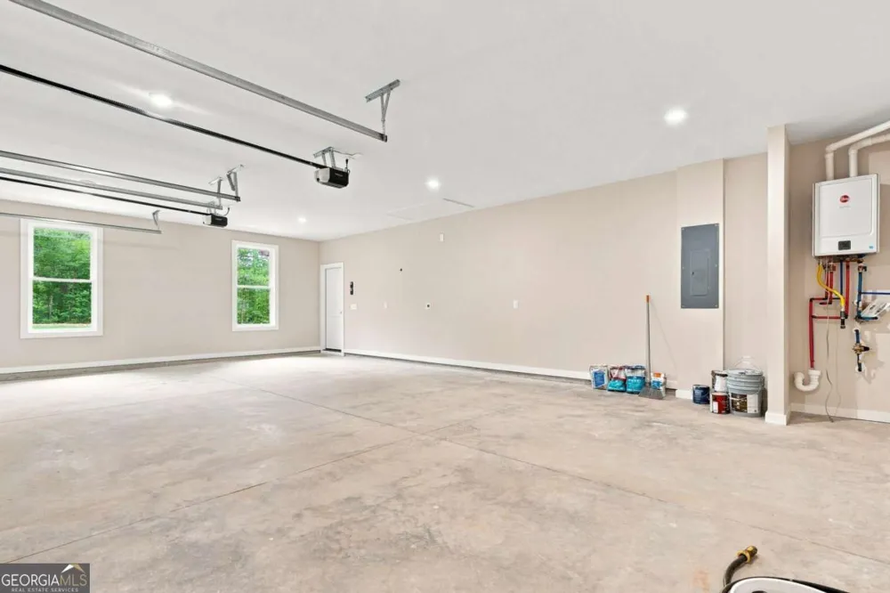 647 S McCollum DR Canton, GA 30114