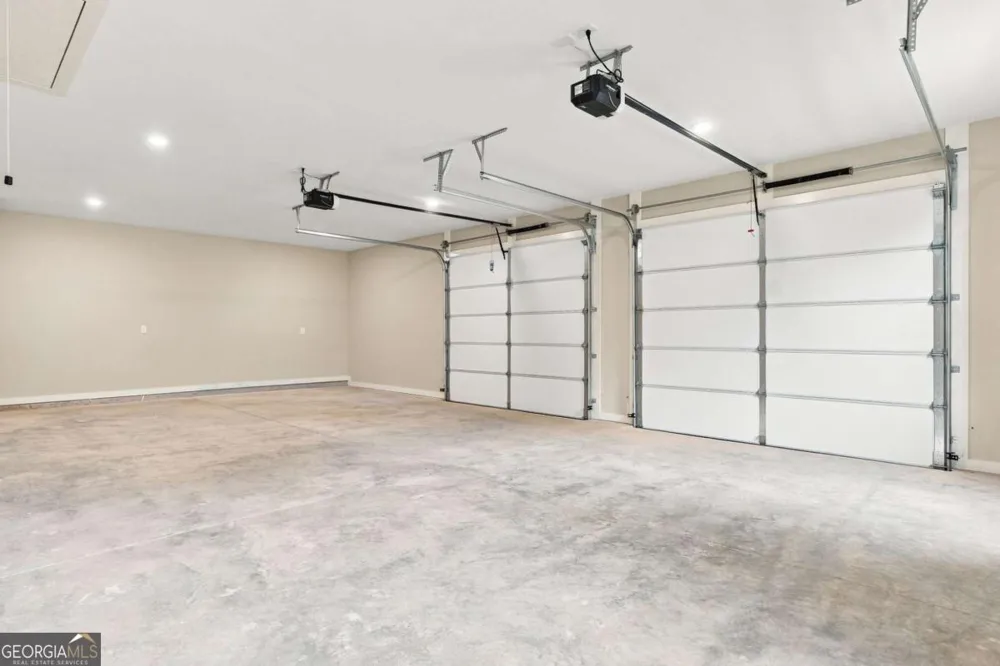 647 S McCollum DR Canton, GA 30114