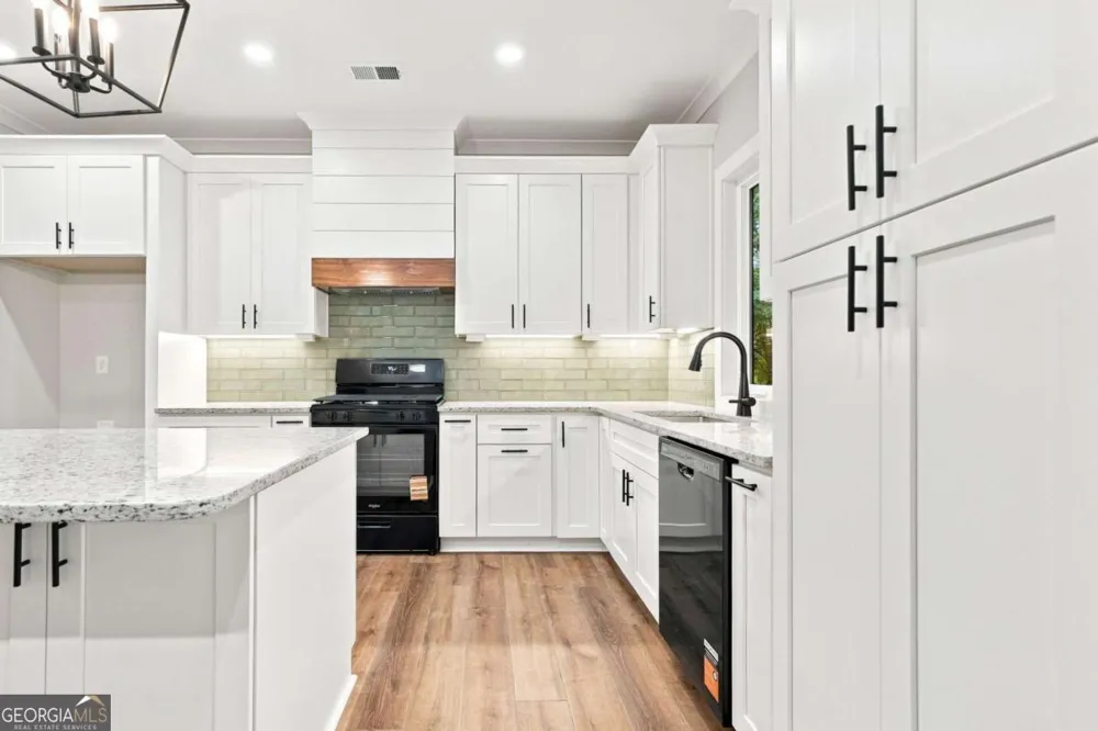 647 S McCollum DR Canton, GA 30114