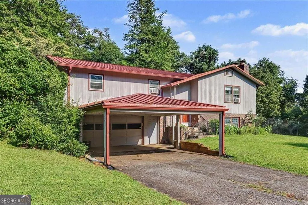 462 Wall Bridge RD Clarkesville, GA 30523