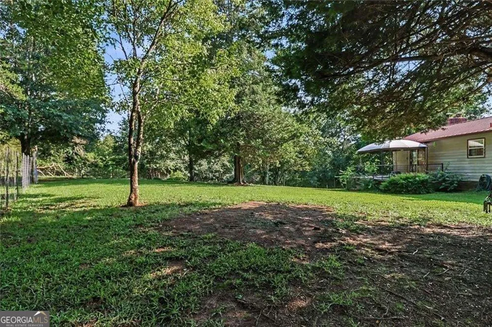 462 Wall Bridge RD Clarkesville, GA 30523