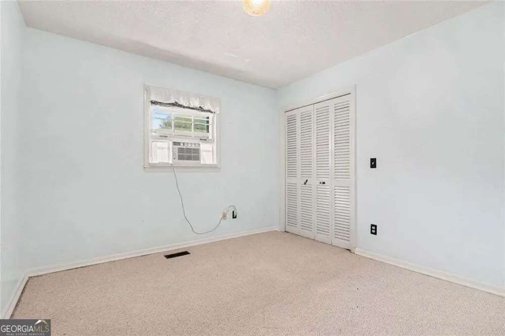 462 Wall Bridge RD Clarkesville, GA 30523