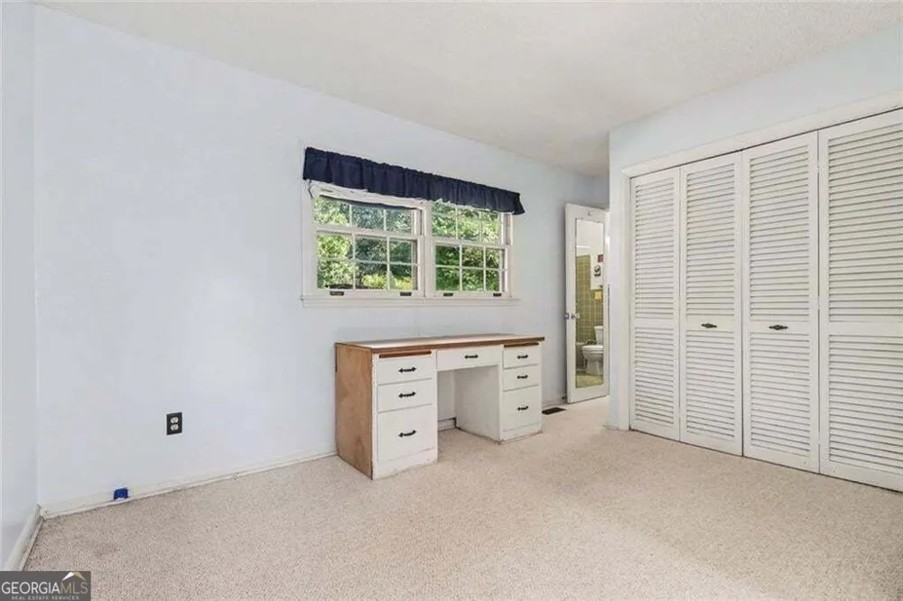462 Wall Bridge RD Clarkesville, GA 30523