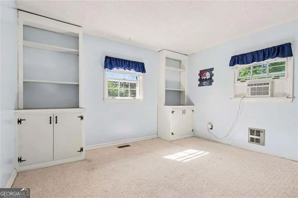 462 Wall Bridge RD Clarkesville, GA 30523