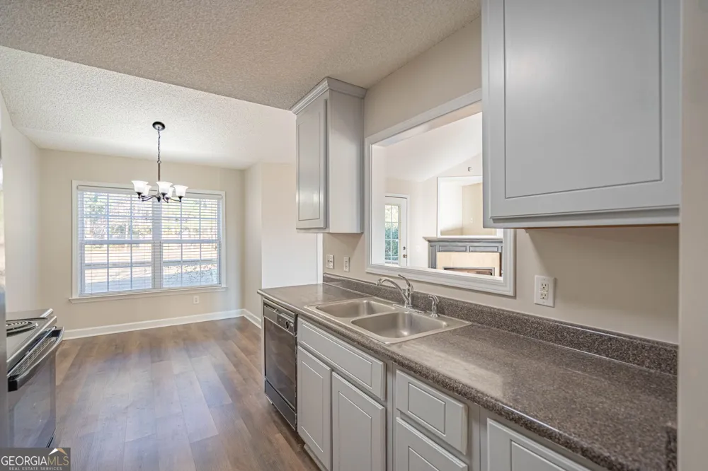 404 Sir Arthur CT Guyton, GA 31312