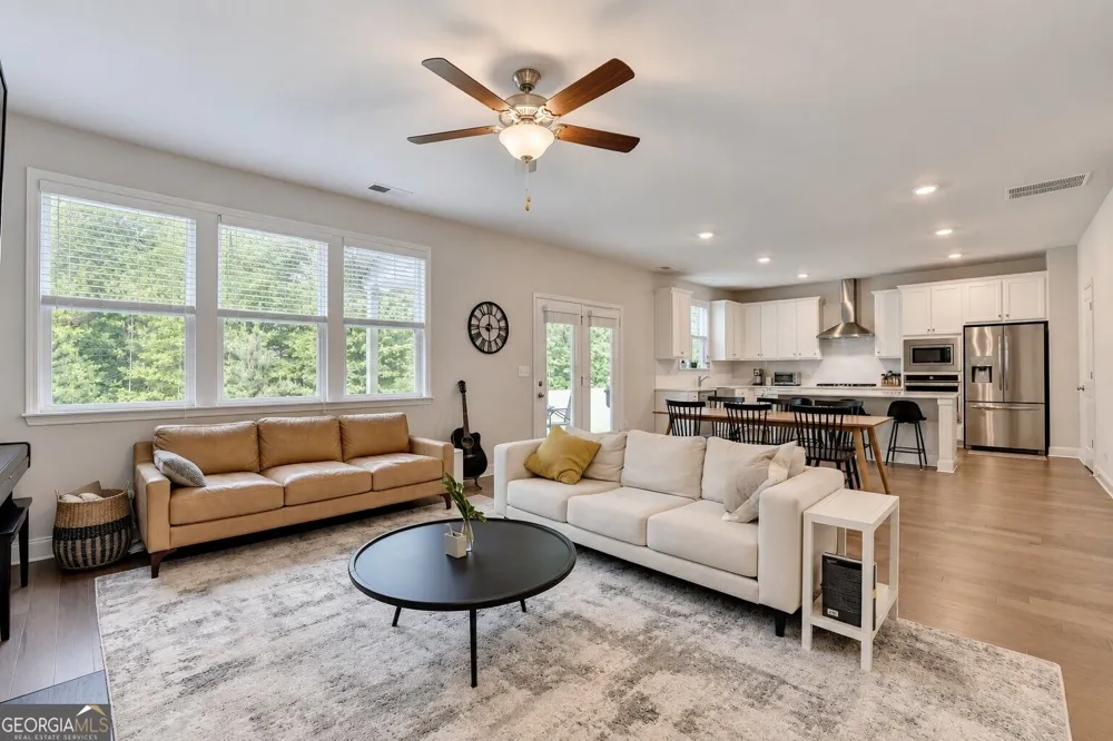 3356 Fall Branch LN Buford, GA 30519