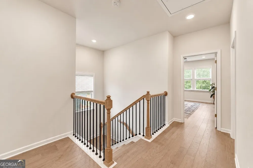 3356 Fall Branch LN Buford, GA 30519
