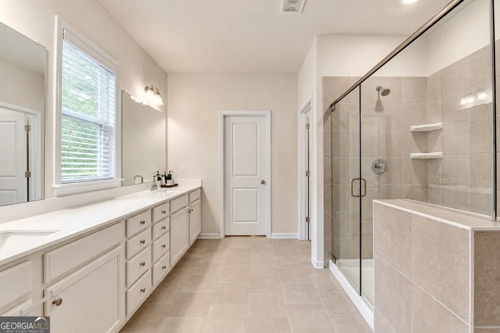 3356 Fall Branch LN Buford, GA 30519