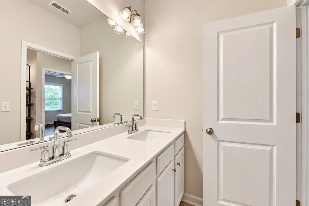 3356 Fall Branch LN Buford, GA 30519