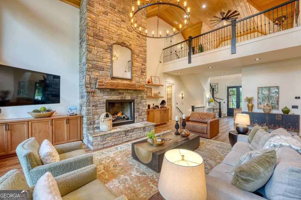 514 Winding RDG Blairsville, GA 30512