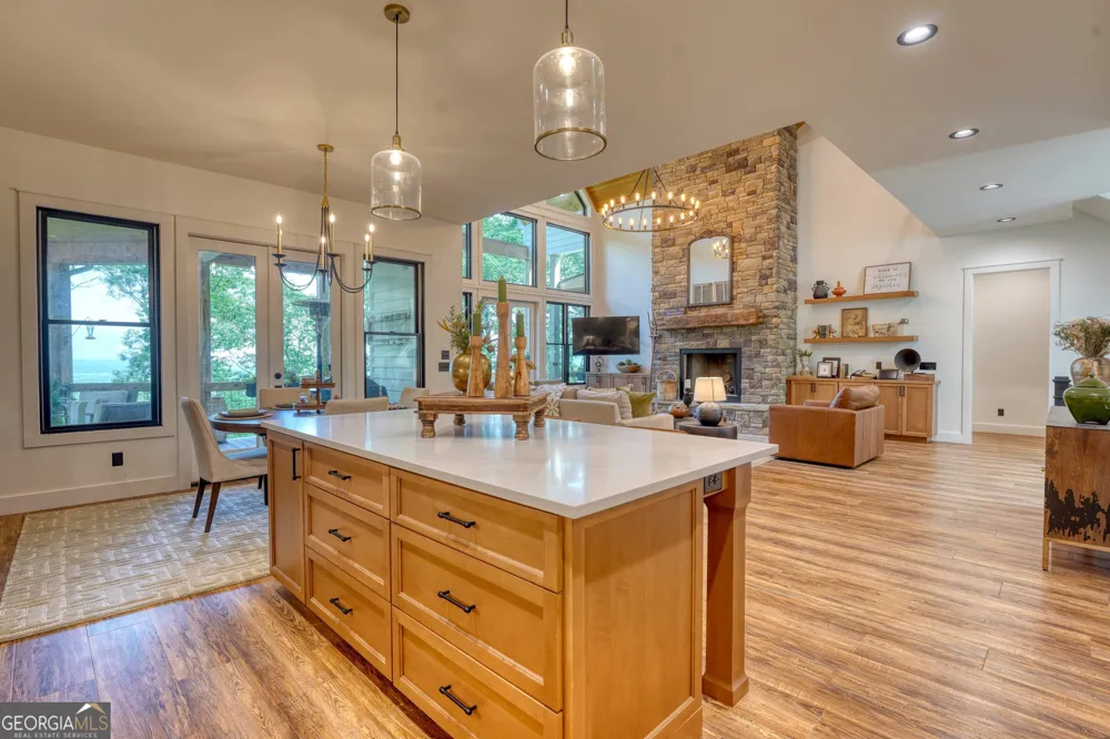 514 Winding RDG Blairsville, GA 30512