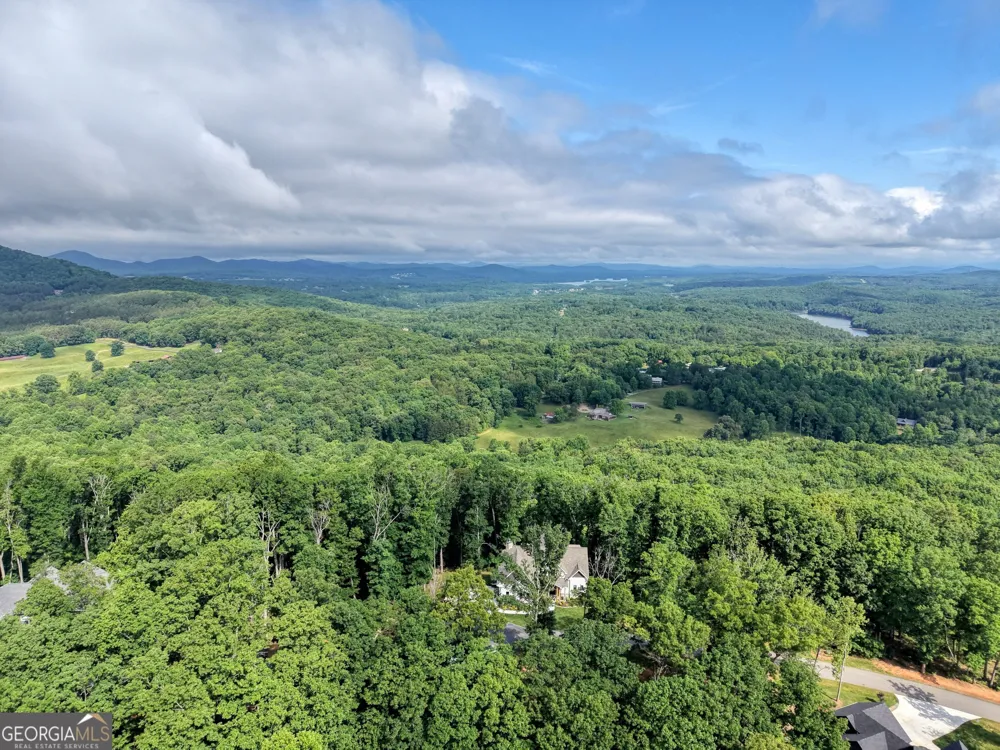 514 Winding RDG Blairsville, GA 30512