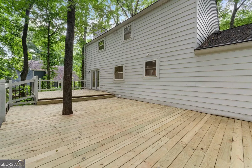 1700 Ellenwood DR NE Roswell, GA 30075