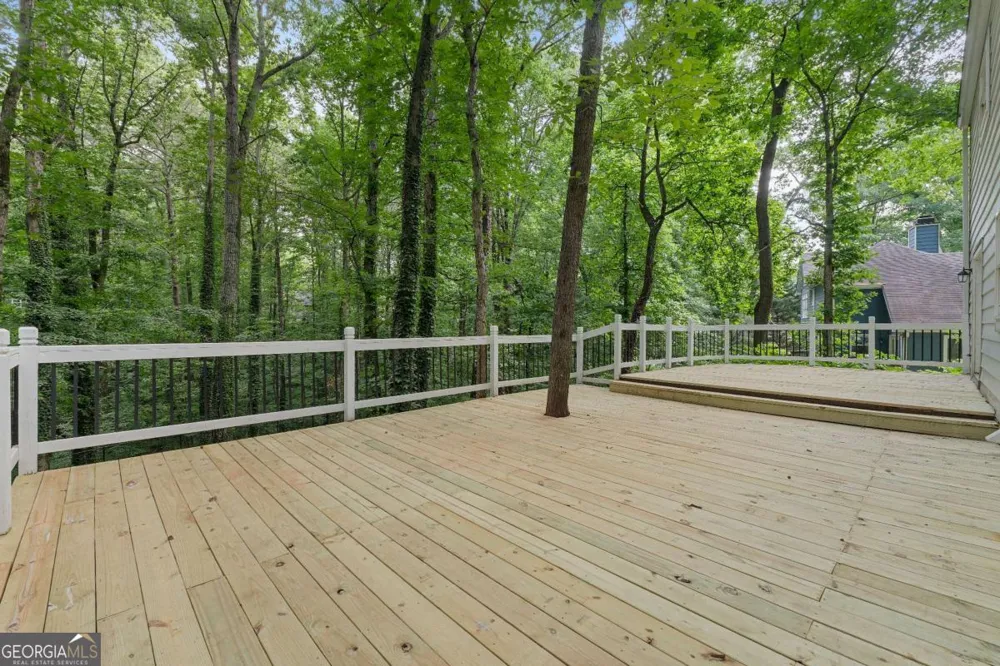 1700 Ellenwood DR NE Roswell, GA 30075