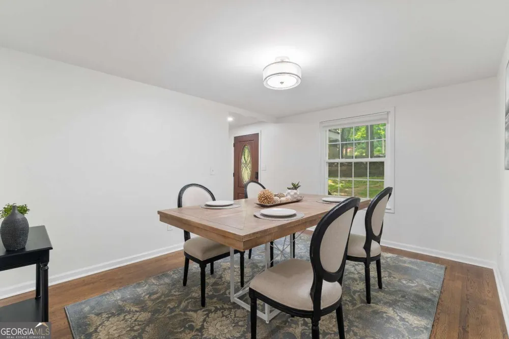 1700 Ellenwood DR NE Roswell, GA 30075