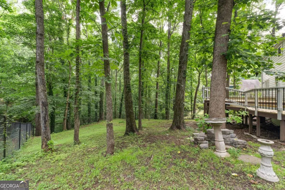 1700 Ellenwood DR NE Roswell, GA 30075