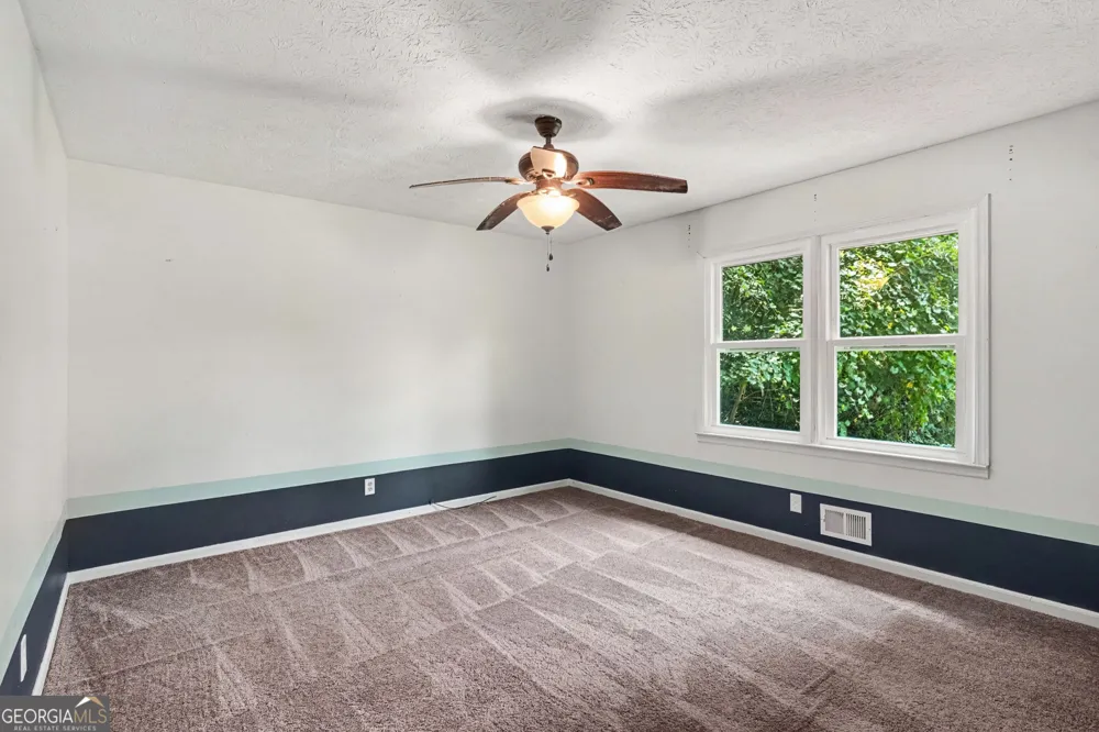 1422 Zebulon RD Griffin, GA 30224