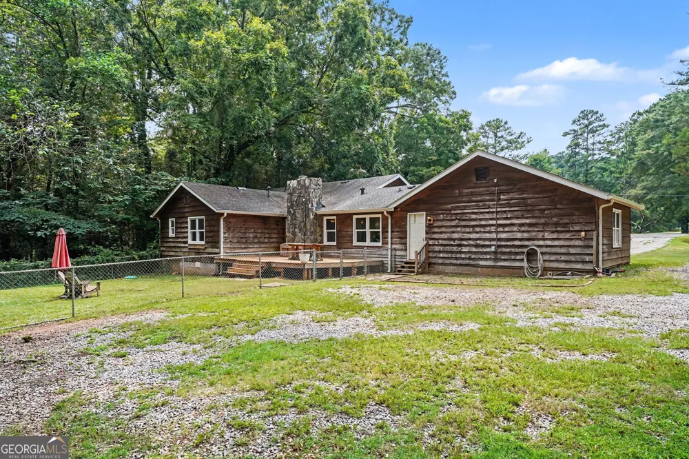 1422 Zebulon RD Griffin, GA 30224
