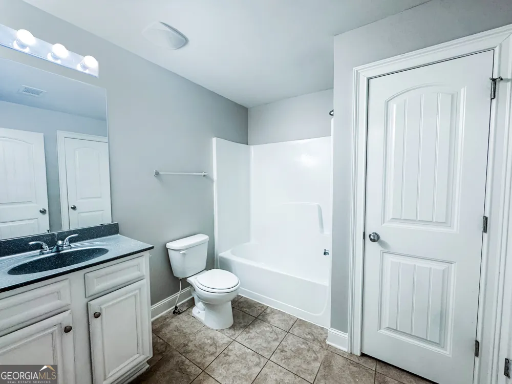 38 Canyon View DR Newnan, GA 30265