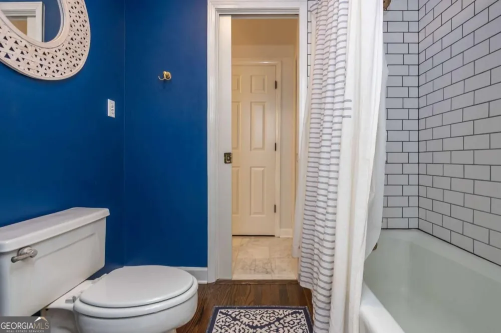 1250 Northcliff TRCE Roswell, GA 30076