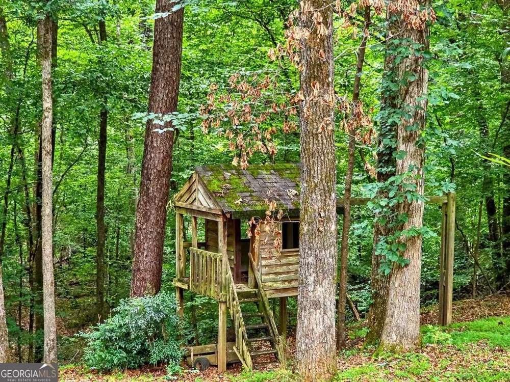 1740 Deer Run DR SW Conyers, GA 30094