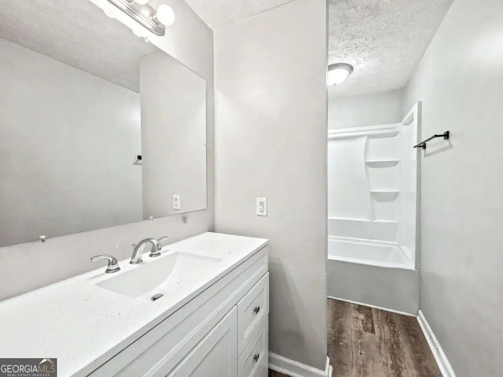 1740 Deer Run DR SW Conyers, GA 30094