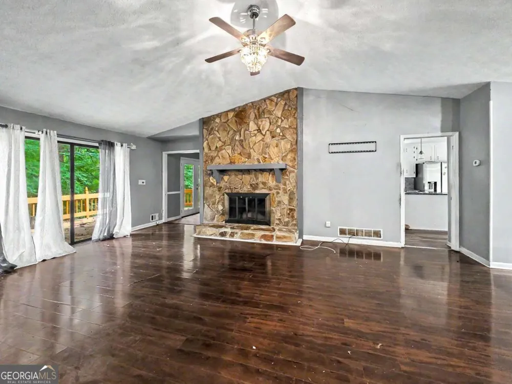 1740 Deer Run DR SW Conyers, GA 30094
