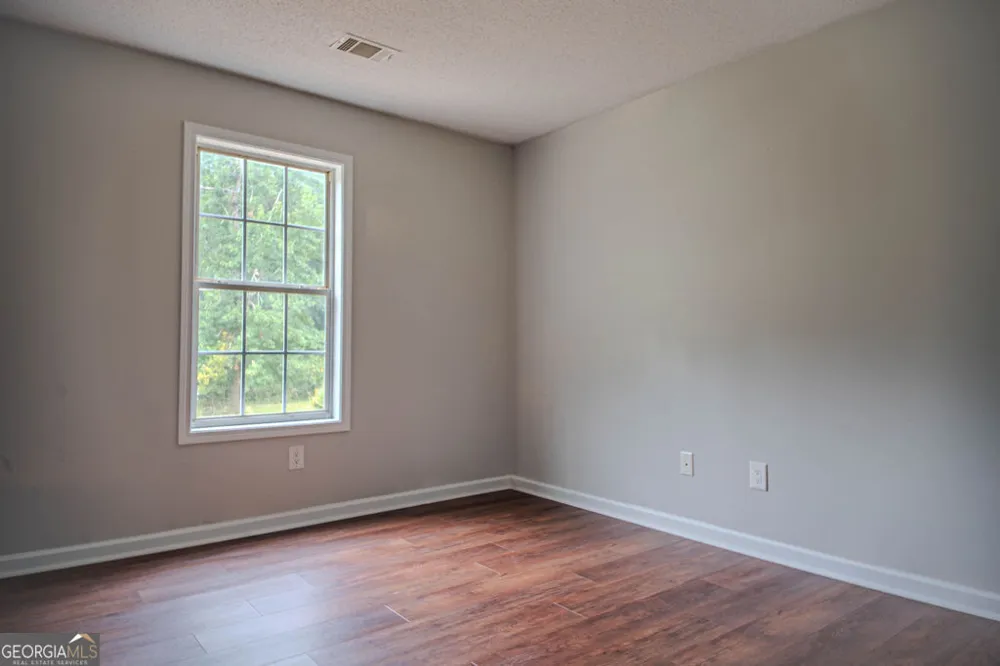156 Whispering Pines TRL Milner, GA 30257