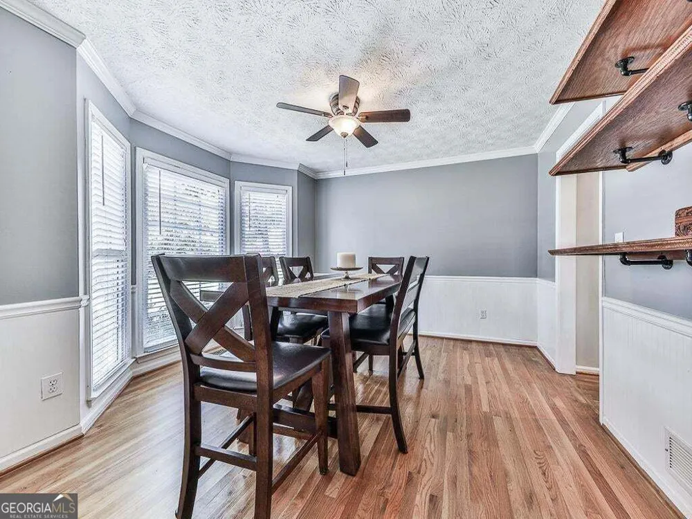 373 Yonah CIR Woodstock, GA 30189